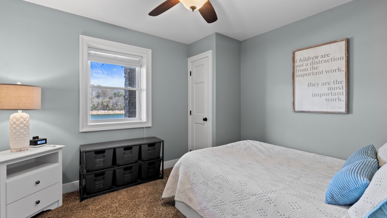 Photo of Bedroom in La Follette