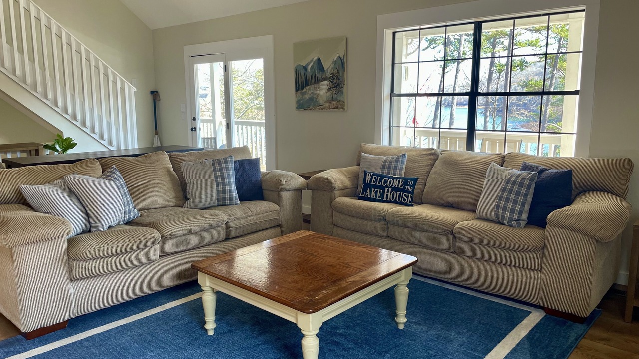 Photo of Livingroom in La Follette