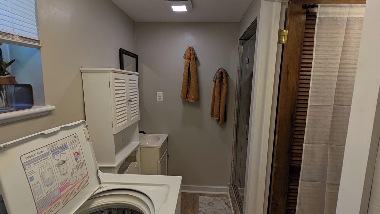 Photo of Bathroom in Ringgold