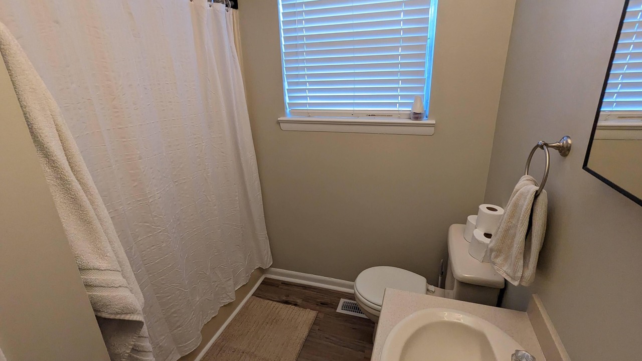 Photo of Bathroom in Ringgold