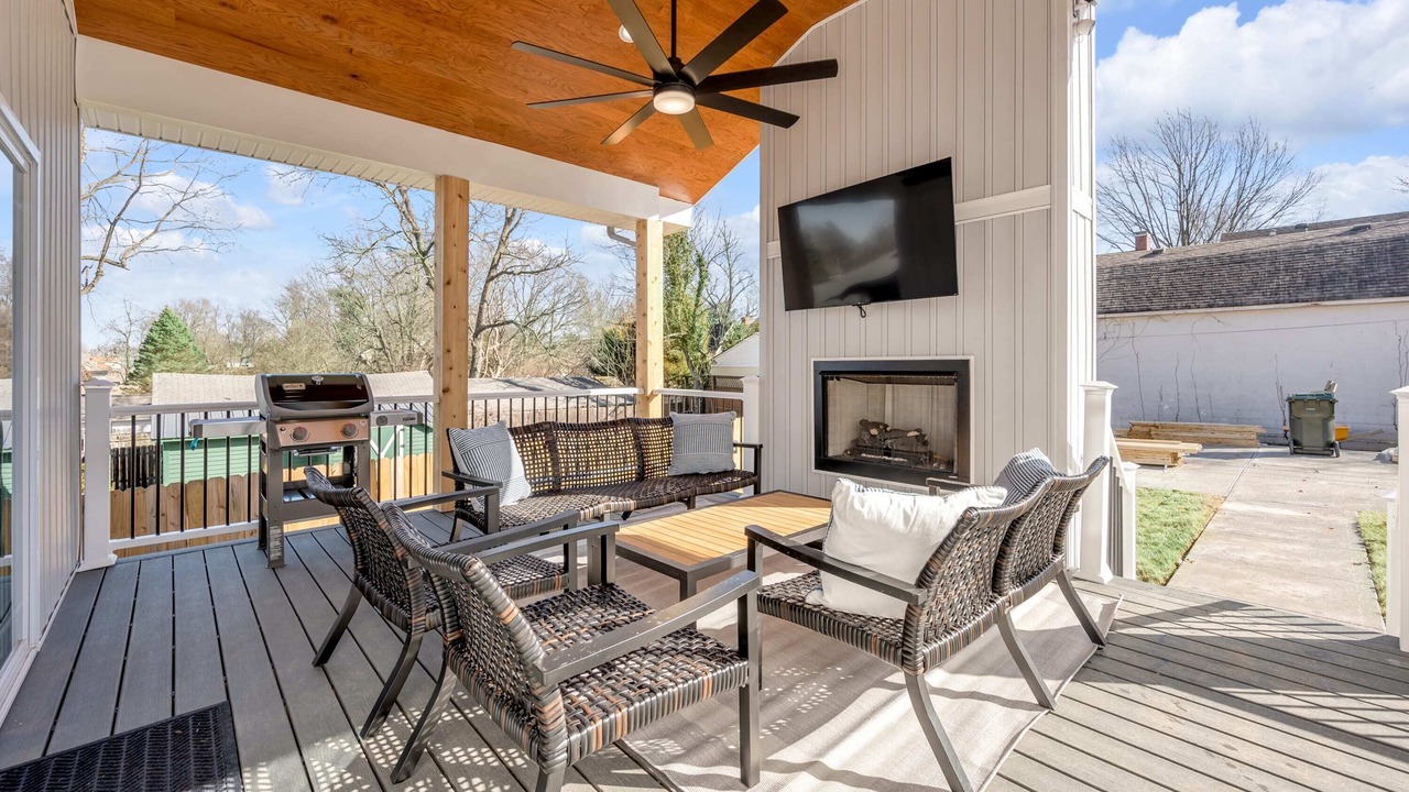 Photo of Livingroom in Lexington