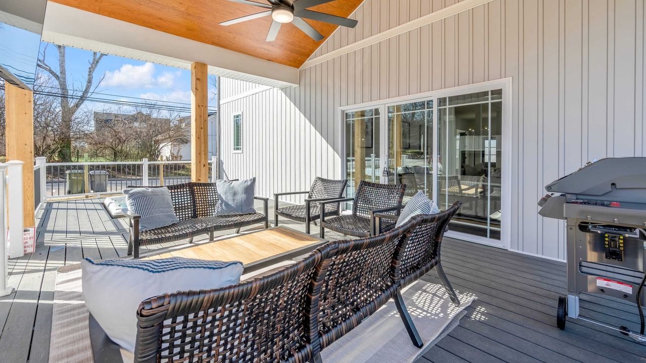 Photo of Outdoor in Lexington