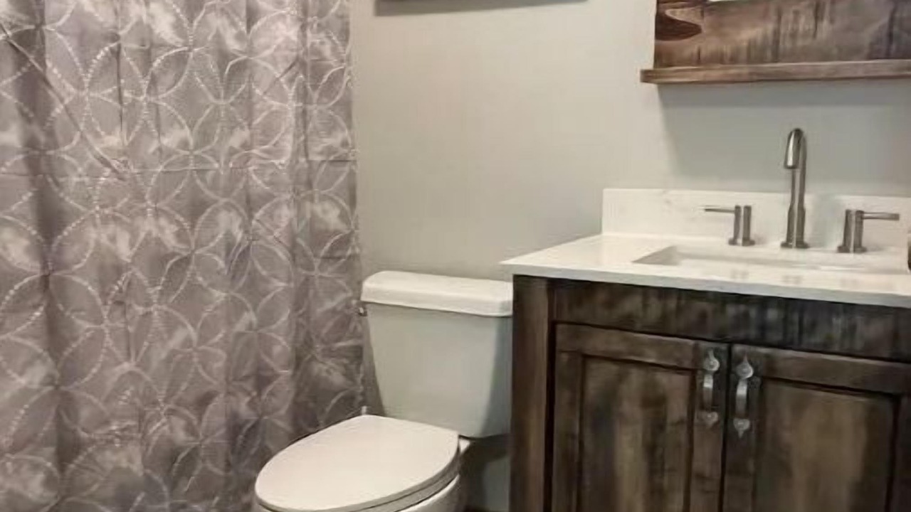 Photo of Bathroom in Stanley