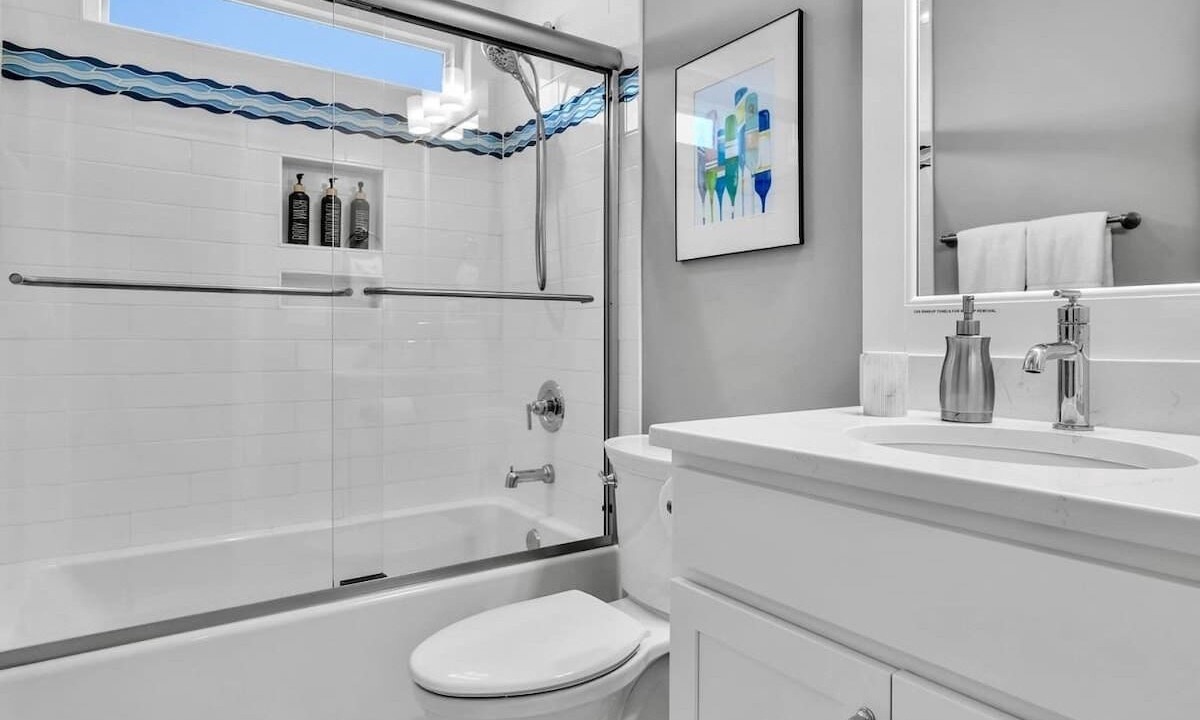 Photo of Bathroom in North Carolina Coast