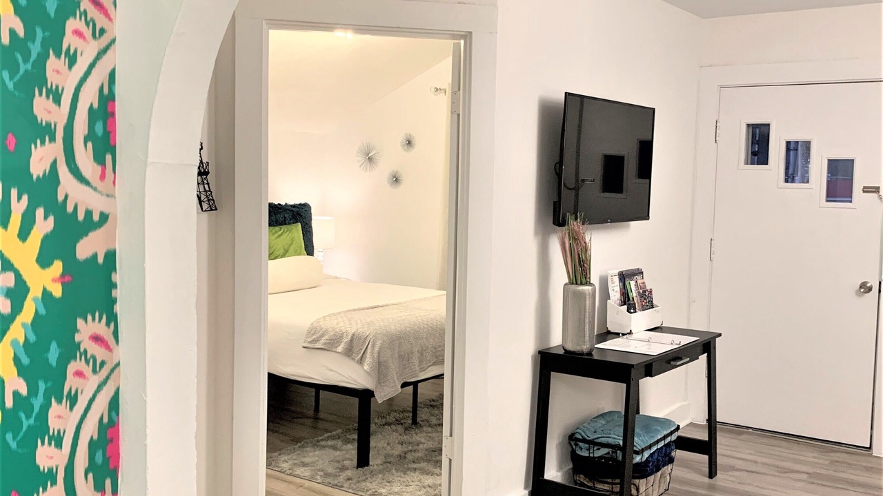 Photo of Bedroom in Livingston