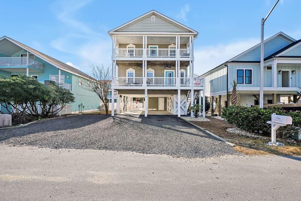 Photo of Others in Holden Beach