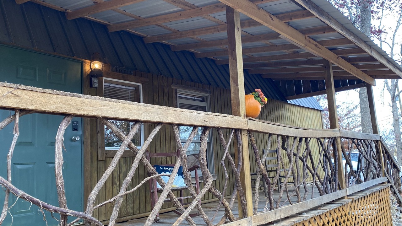 Photo of Outdoor in Gray Hawk