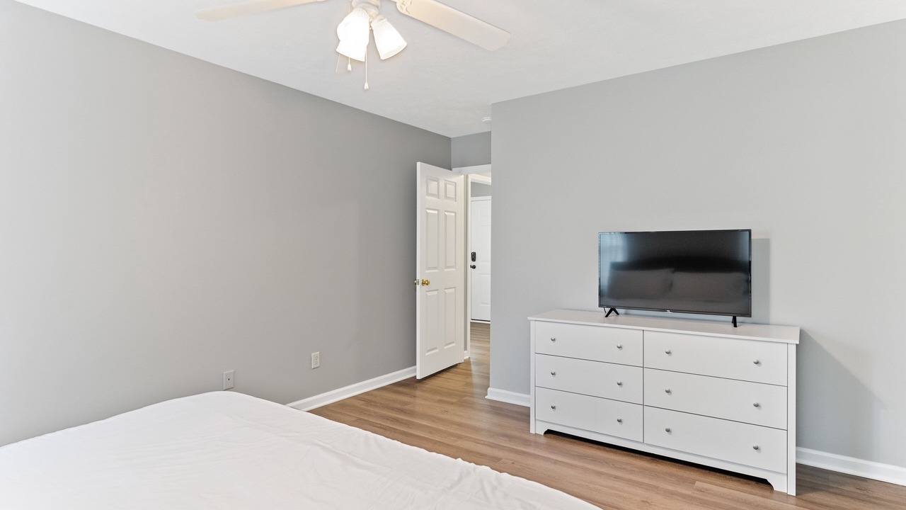Photo of Bedroom in Silver Lake