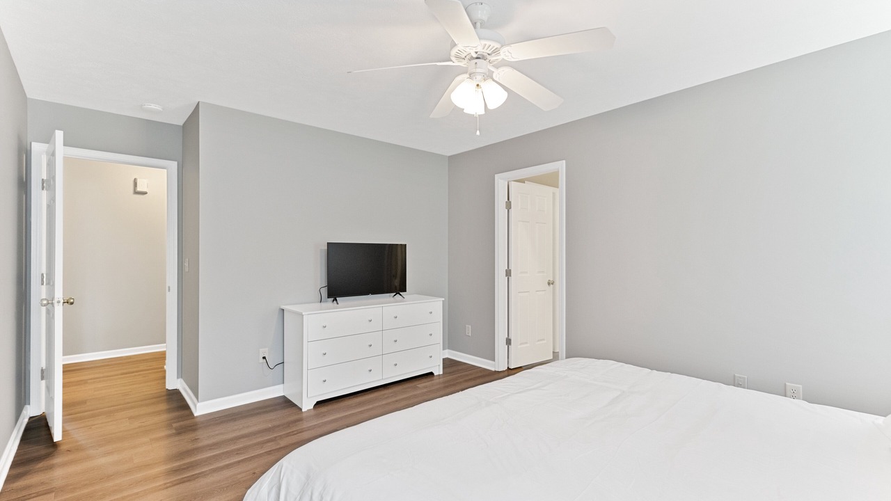 Photo of Bedroom in Silver Lake