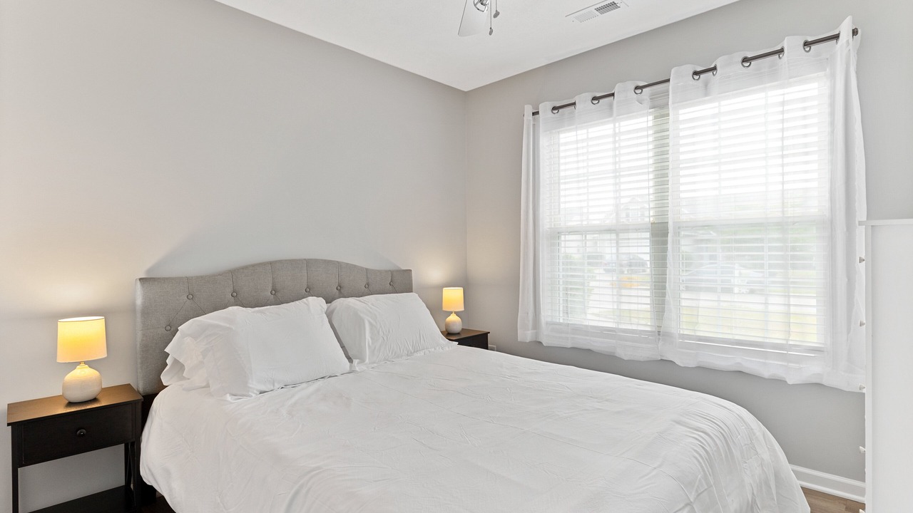 Photo of Bedroom in Silver Lake