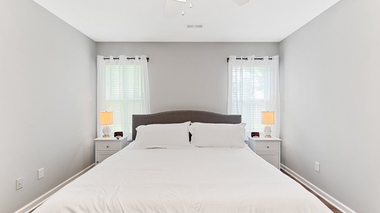 Photo of Bedroom in Silver Lake