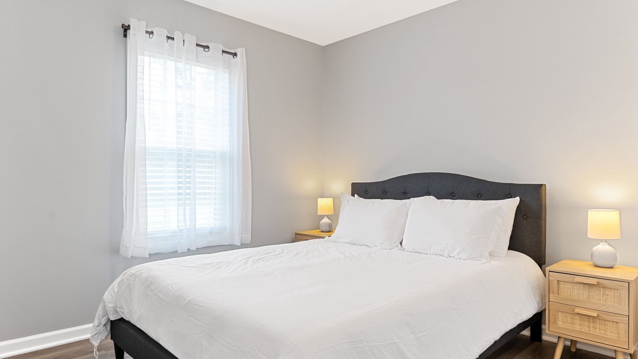 Photo of Bedroom in Silver Lake