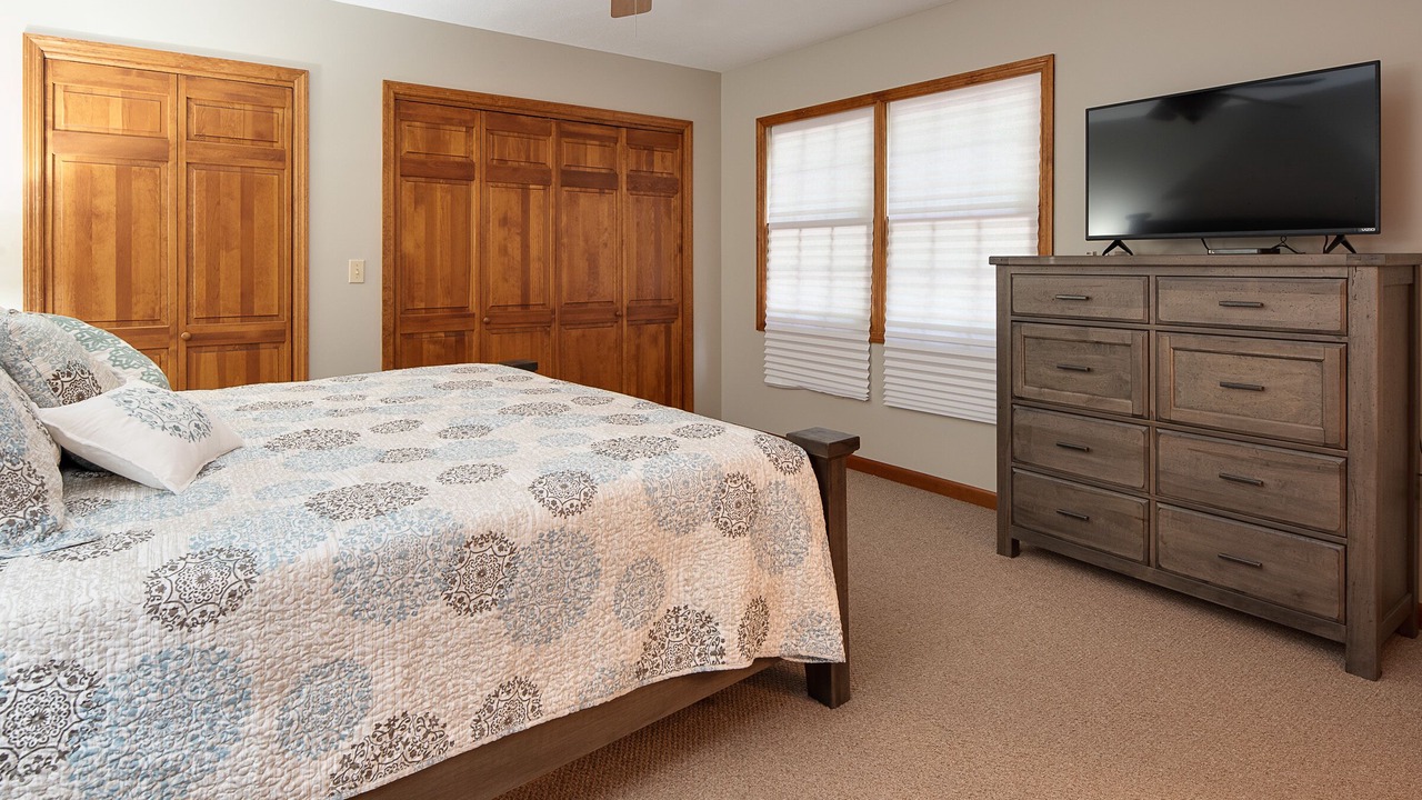 Photo of Bedroom in Big Creek