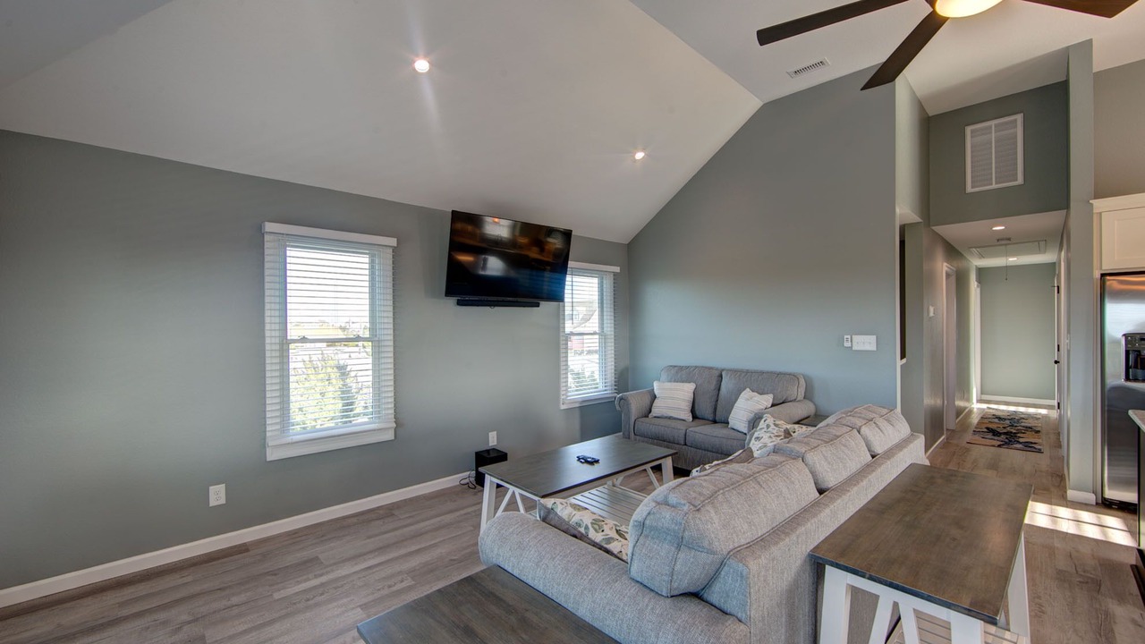Photo of Livingroom in Avon
