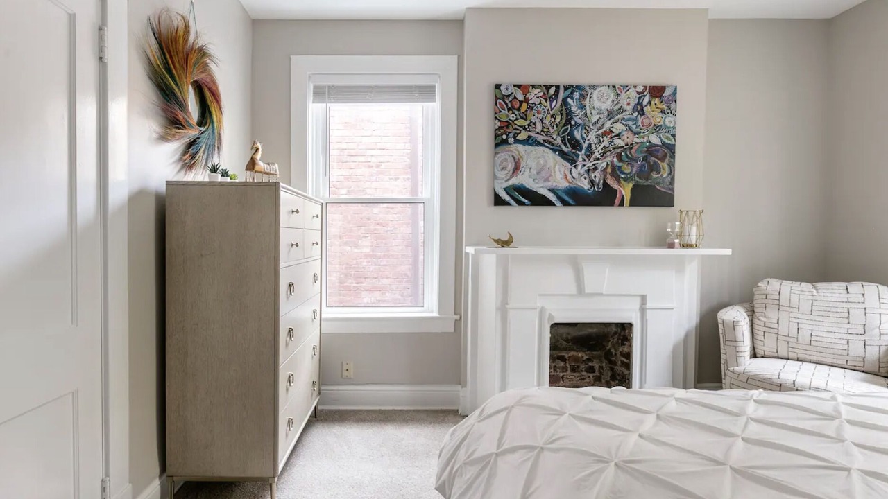 Photo of Bedroom in Downtown