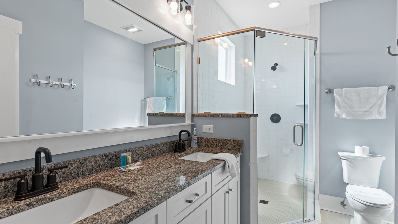 Photo of Bathroom in Oak Island