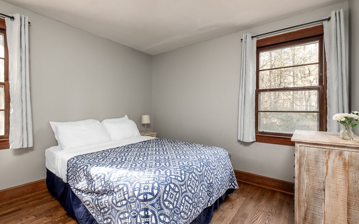 Photo of Bedroom in Cedar Mountain