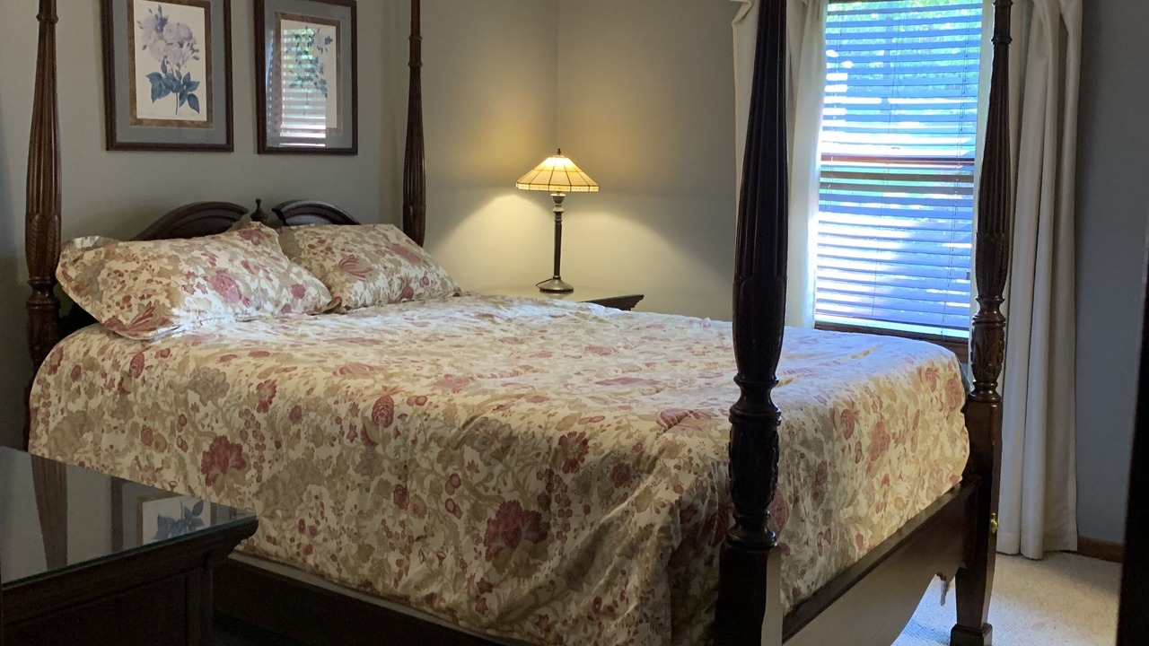 Photo of Bedroom in Inman