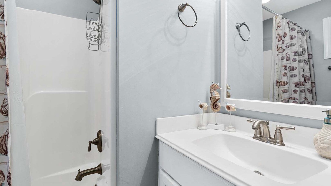 Photo of Bathroom in Holden Beach