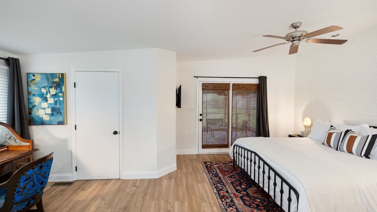Photo of Bedroom in Sunset View