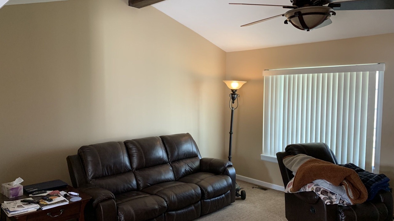 Photo of Livingroom in Brooks
