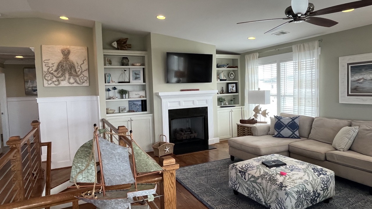 Photo of Livingroom in Holden Beach