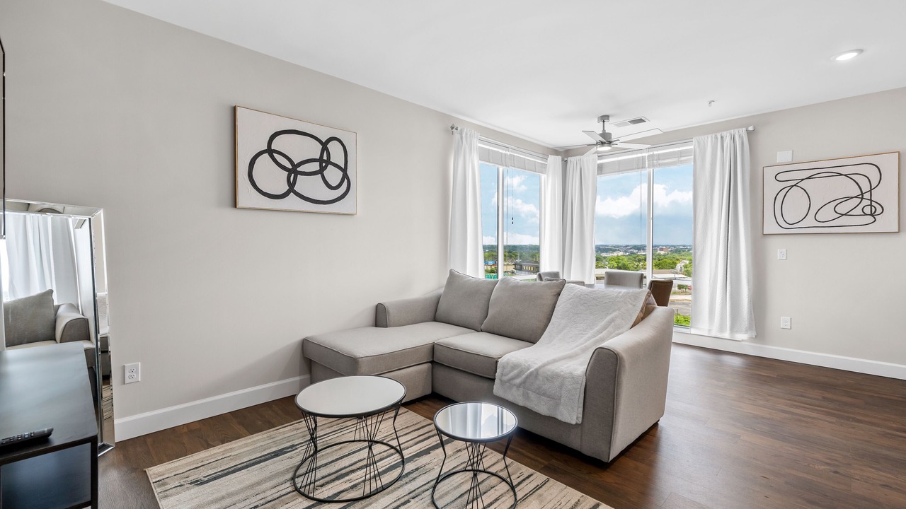 Photo of Livingroom in The Gulch