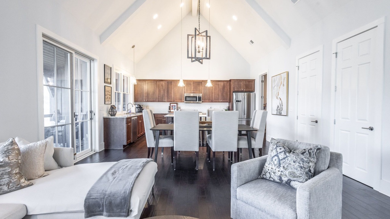 Photo of Livingroom in Bear Lake Reserve