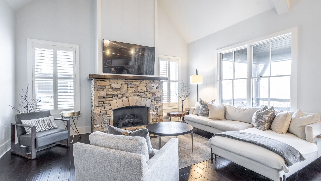Photo of Livingroom in Bear Lake Reserve