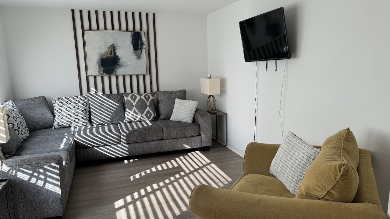 Photo of Livingroom in Travelers Rest
