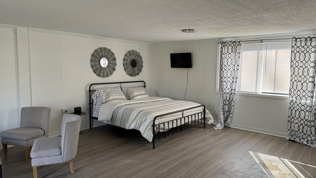 Photo of Bedroom in Travelers Rest