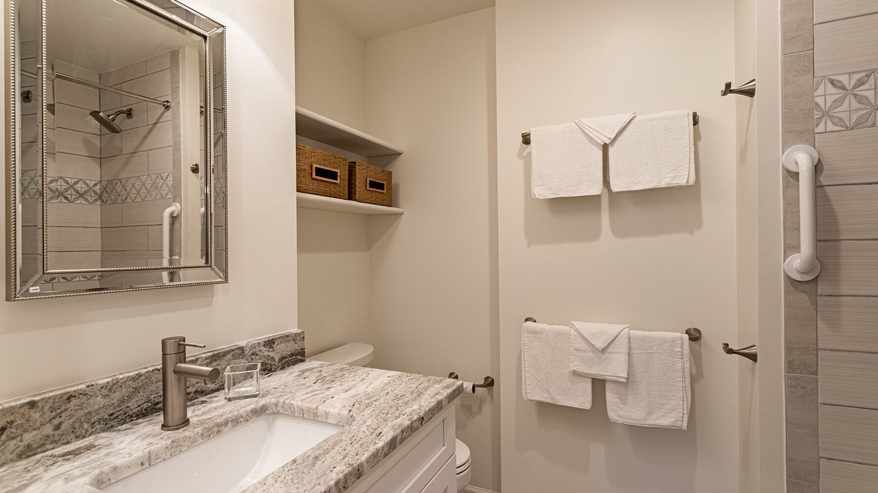 Photo of Bathroom in Wanchese