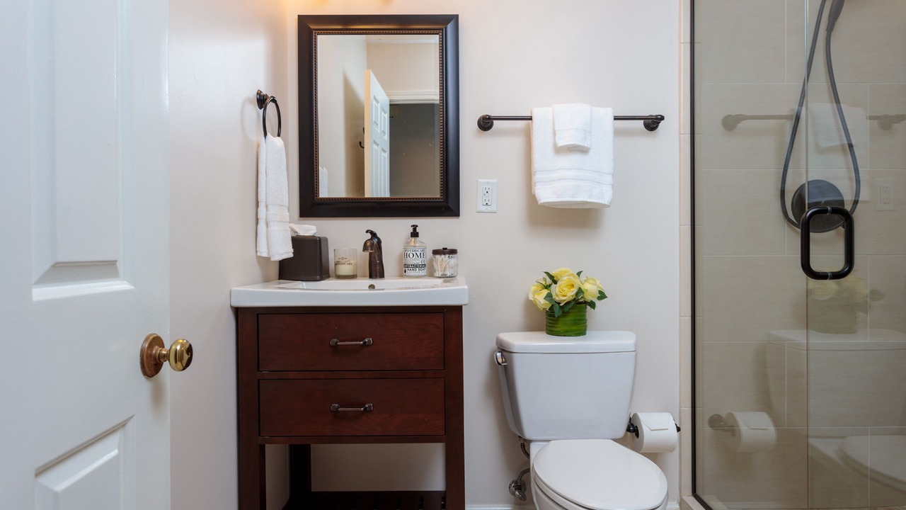 Photo of Bathroom in Midway