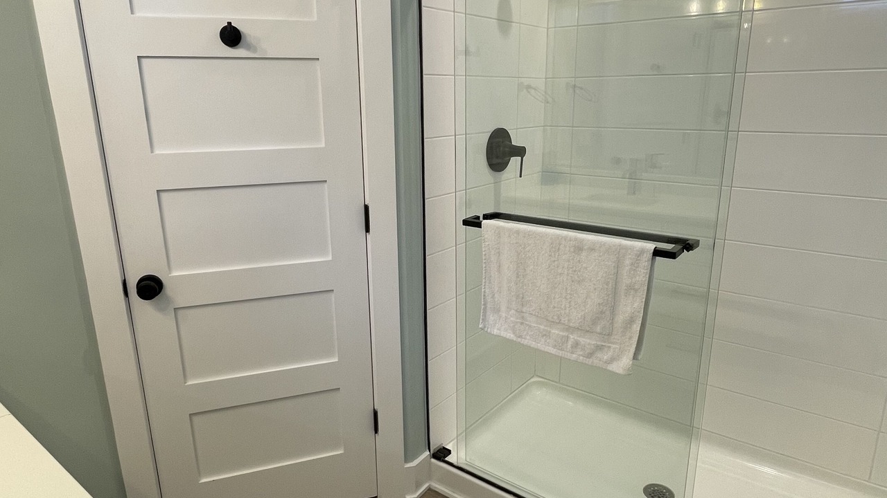 Photo of Bathroom in Corolla Light