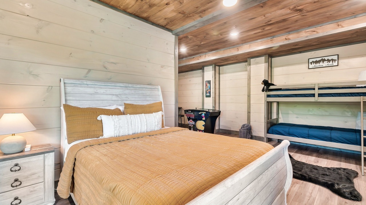 Photo of Bedroom in Wears Valley