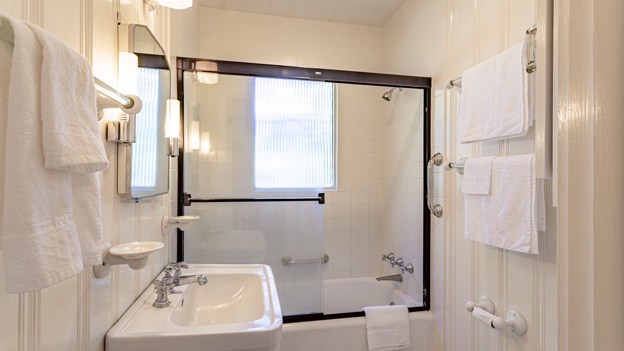 Photo of Bathroom in Wanchese