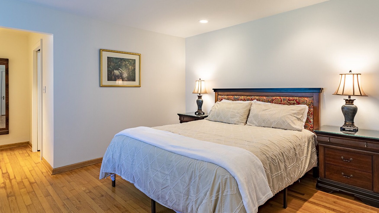 Photo of Bedroom in Wanchese