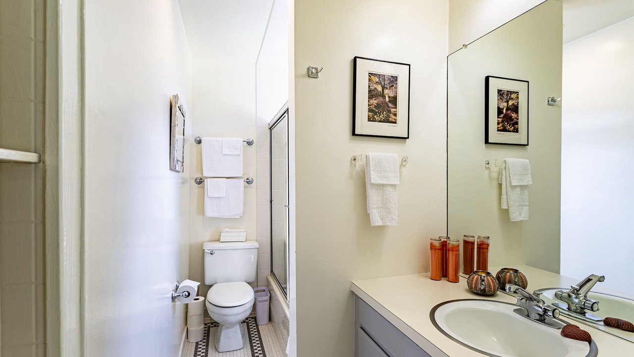Photo of Bathroom in Wanchese