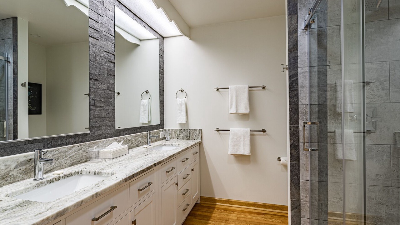 Photo of Bathroom in Wanchese