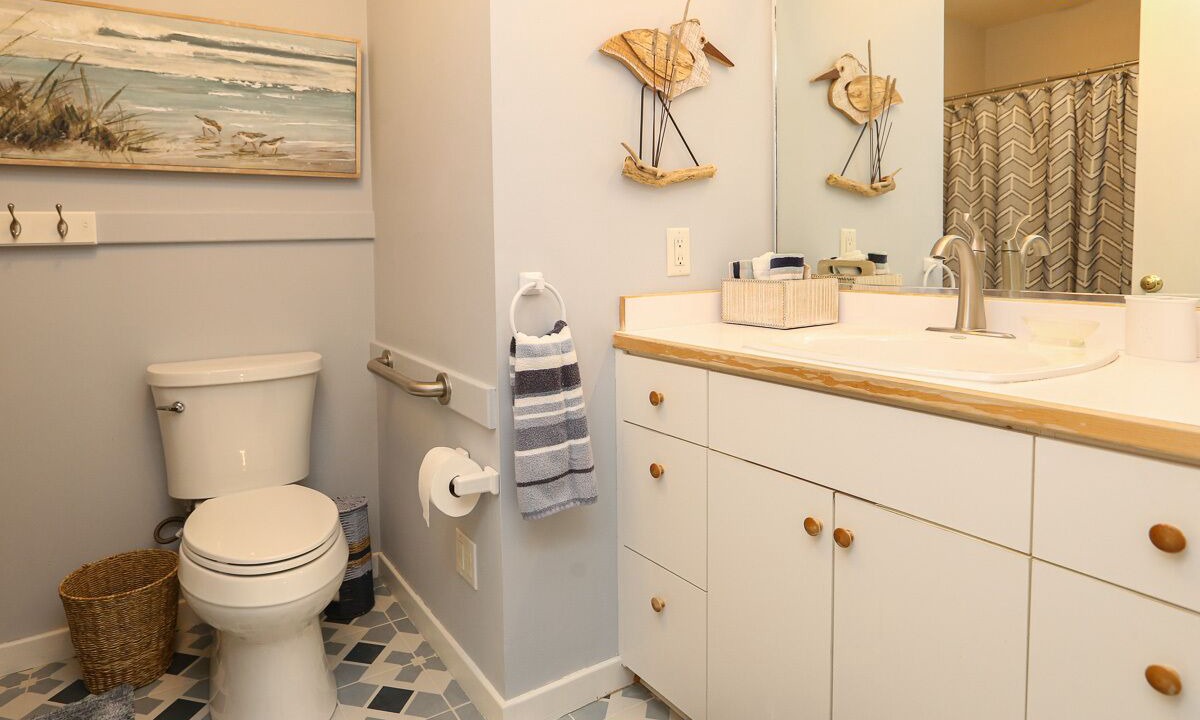 Photo of Bathroom in Southern Shores