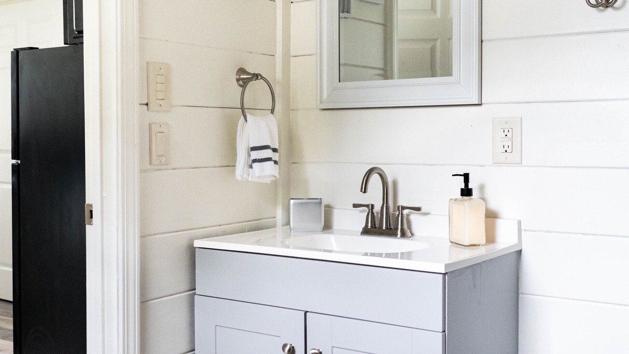 Photo of Bathroom in Elberton