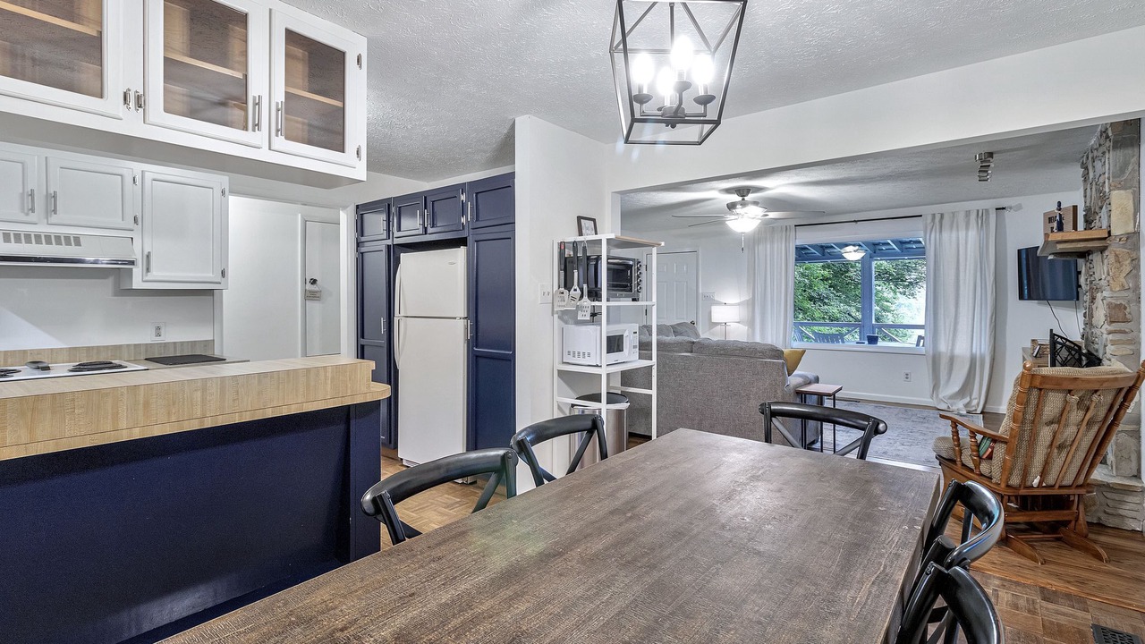 Photo of Kitchen in Byrdstown