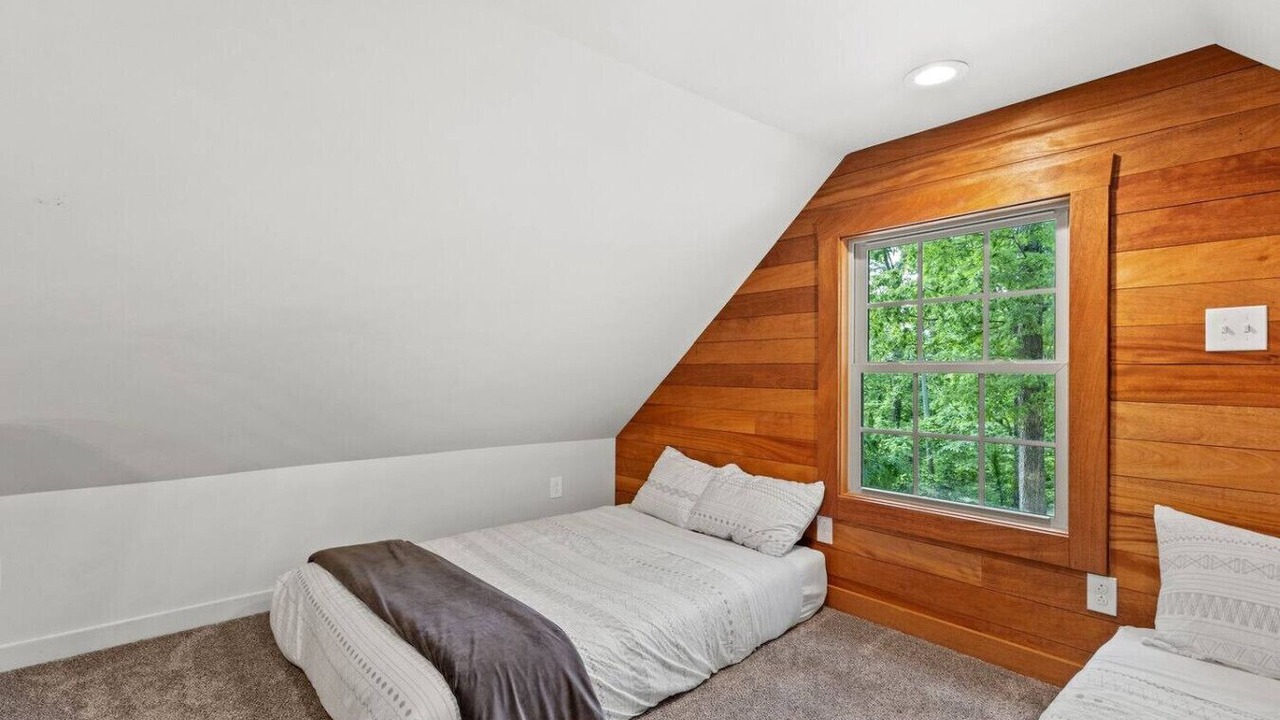 Photo of Bedroom in Stanton