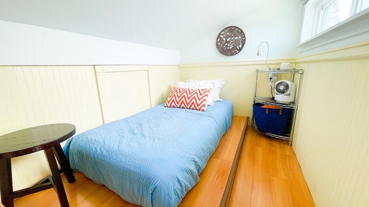 Photo of Bedroom in Peletier