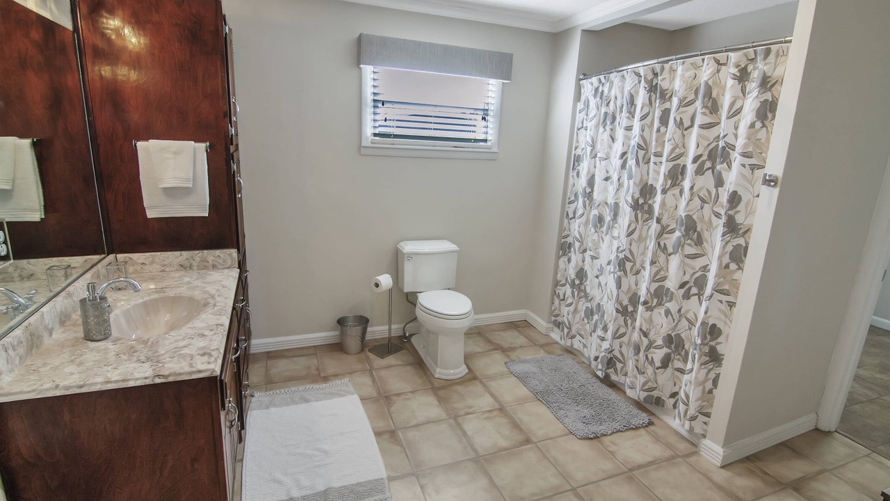 Photo of Bathroom in Lucas