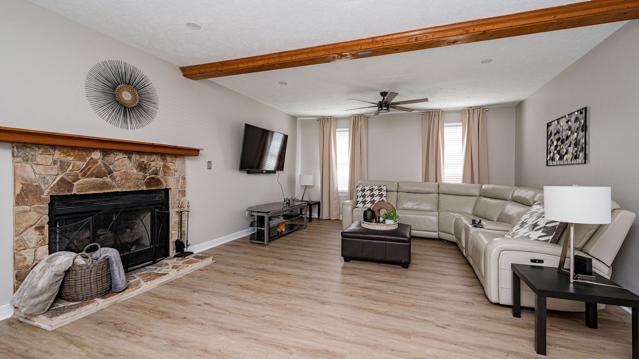 Photo of Livingroom in Ampthill