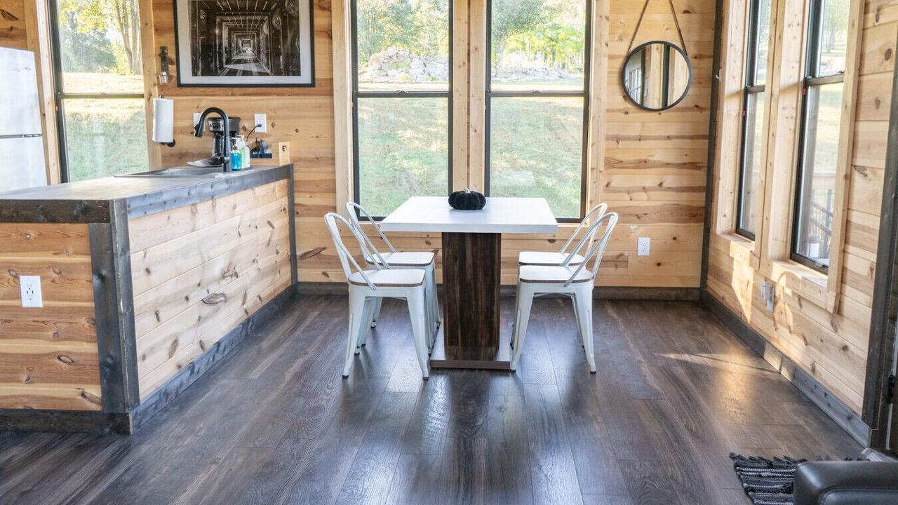 Photo of Livingroom in Lawrenceburg