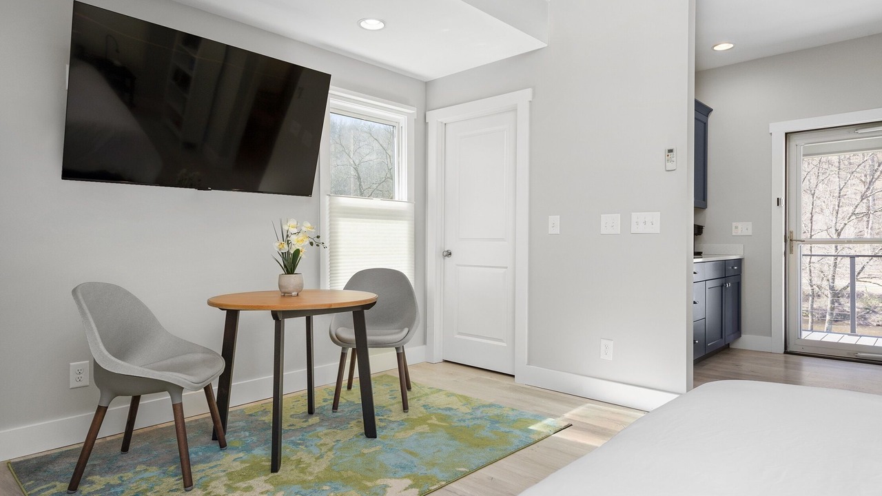 Photo of Bedroom in Cullowhee