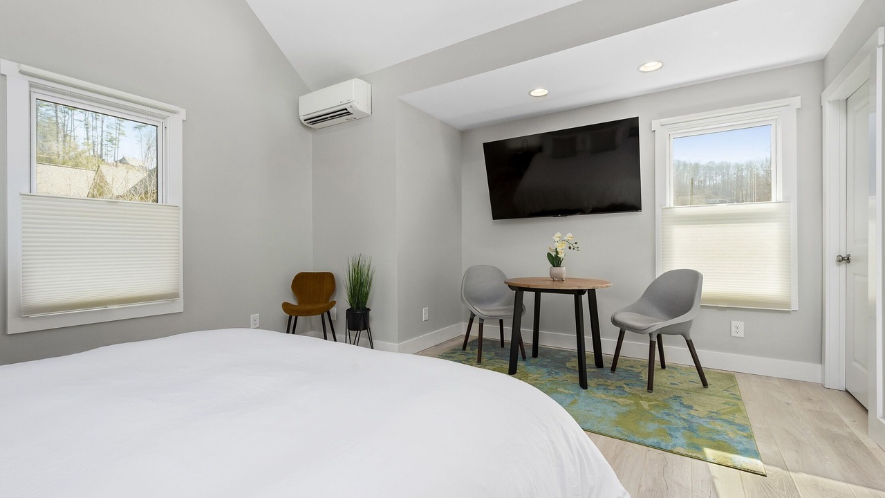 Photo of Bedroom in Cullowhee