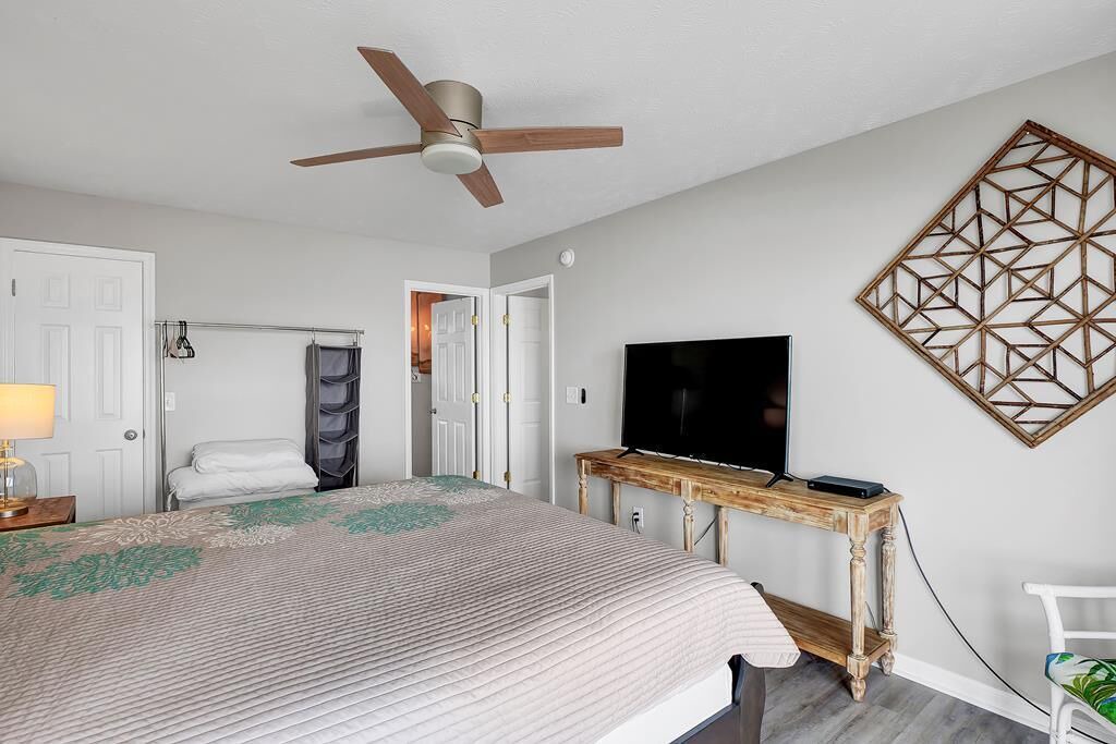 Photo of Bedroom in Surf City